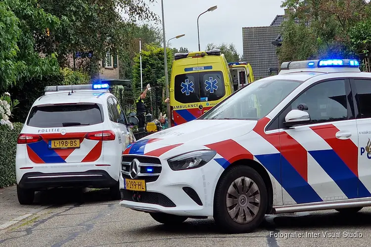 Fietser gereanimeerd en naar ziekenhuis gebracht