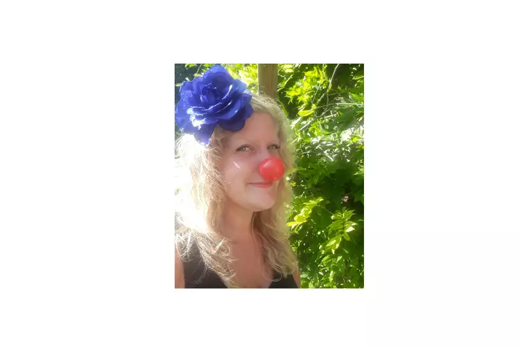 Eigenwijze theatervoorstelling met Clowntje Engel (2+)