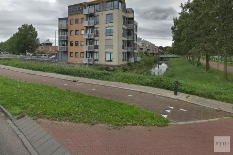 Man in levensgevaar na botsing met doorrijdende fietser: "Moet kleinkind van school halen"