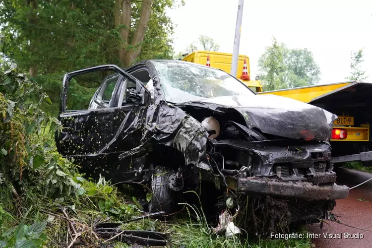 Auto gecrasht in Heiloo