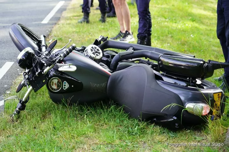 Motorrijder gewond bij ongeval in Akersloot